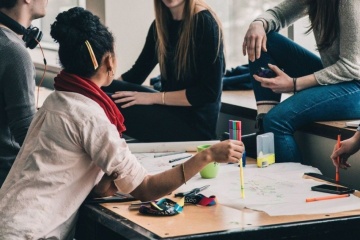 Якість освіти іноземних студентів впливає на імідж України - Шмигаль