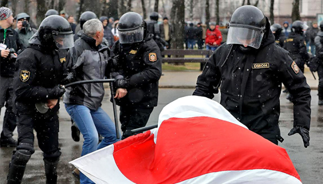 Proteste in Belarus: 344 Personen am Sonntag festgenommen.