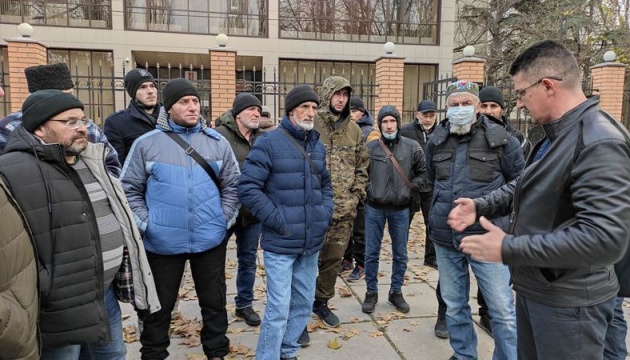 «Суд» окупантів продовжив арешт чотирьом кримськотатарським активістам