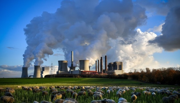 Рівень викидів вуглецю рекордно знизився через пандемію