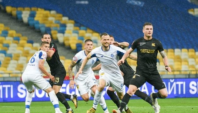 «Динамо» не змогло переграти «Колос» у чемпіонаті України «Динамо» не змогло переграти «Колос» у чемпіонаті України