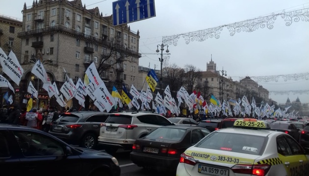 Les auto-entrepreneurs ukrainiens annoncent le début d’un nouveau Maidan