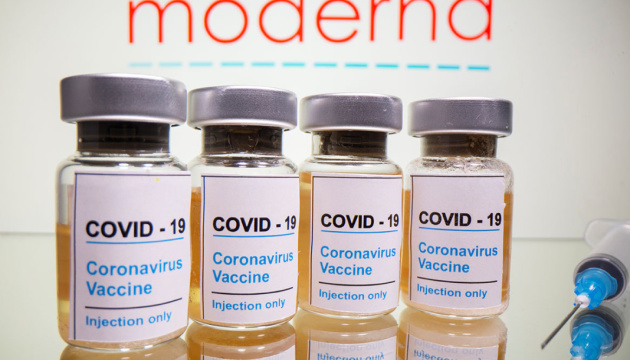 Le vaccin Moderna approuvé aux États-Unis 