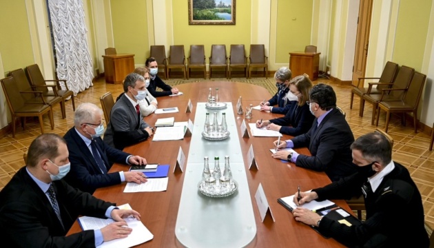 Київ пропонує Вашингтону розробити проєкт рамкової угоди про оборонне співробітництво