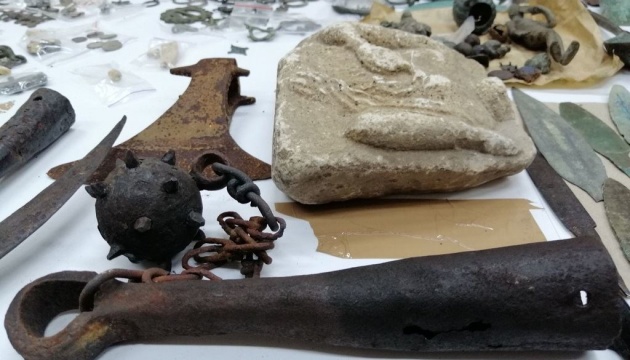 Україна просить Сербію надати офіційні дані про вилучену археологічну колекцію – МЗС