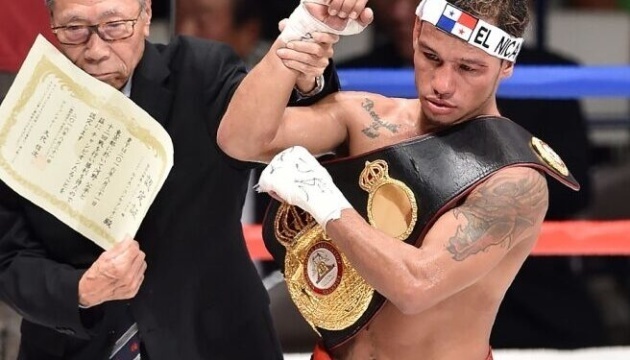 Boxeador panameño desafía al campeón mundial de Ucrania Dalakian