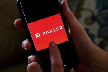 Parler подала в суд на Amazon за «политически мотивированное» удаление