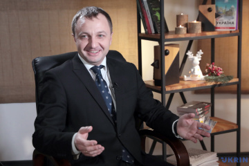 Услуги на украинском: Креминь призывает не верить фейкам о «репрессиях»