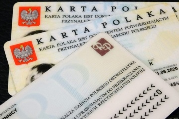 Ponad 7 000 obywateli Ukrainy otrzymało w zeszłym roku „Kartę Polaka”