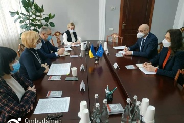 Денисова обсудила с главой миссии ООН доступ к незаконно арестованным в Крыму
