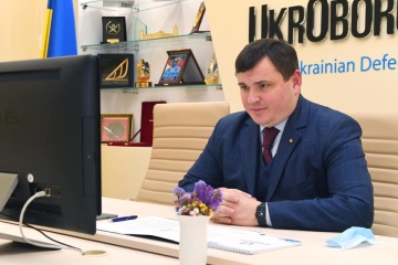 Гусев обсудил с главой Представительства НАТО расширение рынков сбыта