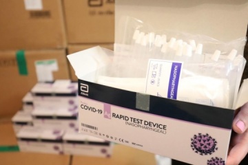 Во Франции быстрые тесты на COVID-19 будут продавать в супермаркетах
