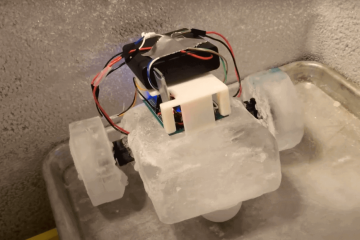 В США создали ледяного работа IceBot для работы на Севере