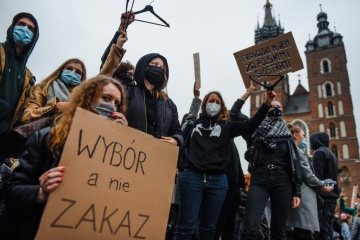 Почему в Польше падает доверие к церкви?