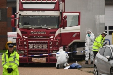 Від 13 до 27 років: у Британії оголосили вироки причетним до загибелі мігрантів у вантажівці