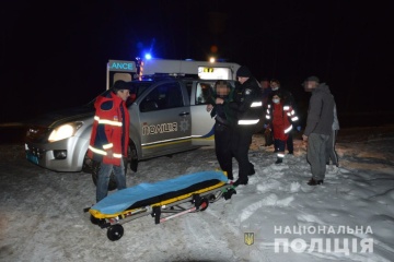 На Волині врятували чоловіка, який добу блукав у лісі