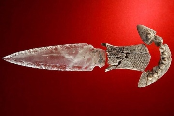 В Іспанії знайшли кришталевий кинджал, якому 5 тисяч років