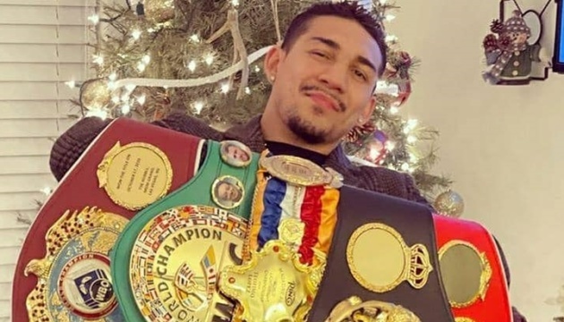 Теофімо Лопес - найкращий боксер 2020 року за версією Boxing Scene