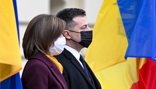 Зеленський висловив співчуття родині загиблого на Донбасі військового