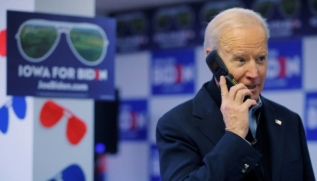 U.S. administration considering Biden-Putin call about Ukraine