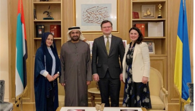 Le ministre des Affaires étrangères de l’Ukraine reçoit l’ambassadeur des EAU