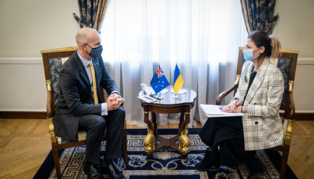 El Embajador de Australia aplaude la intención de Ucrania de crear la Plataforma de Crimea