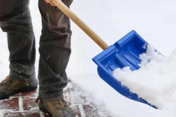 На Львівщині чоловік викопав на городі пам’ятку XIV століття