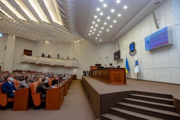З мерії Дніпра звільнили 655 працівників, сесія тривала всього 9 хвилин
