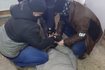 Ukrainian counterintelligence officers detain two FSB agents