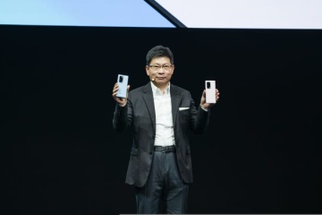 Гнучкий екран і власна «операційка»: Huawei представив новий смартфон