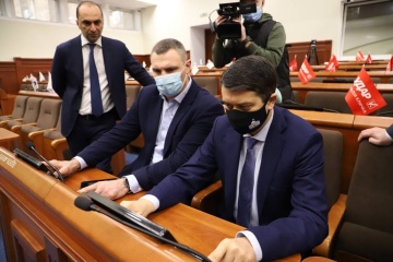 Кличко показав Разумкову, як працює система «Рада-4» у Київраді