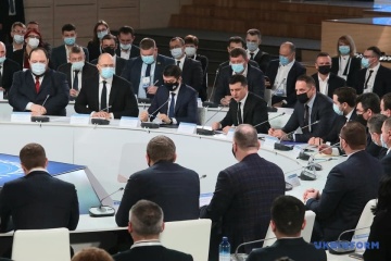 У Маріуполі цьогоріч побудують басейн олімпійського масштабу - Зеленський