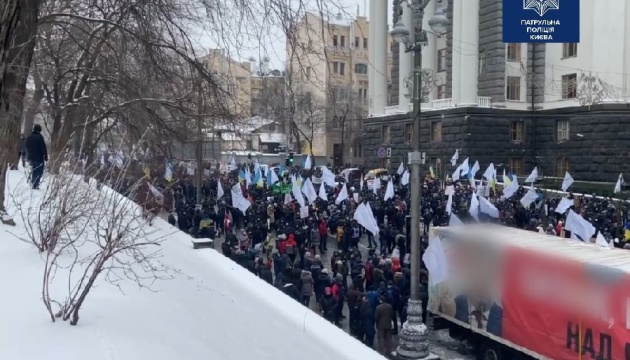 На Грушевського через протести обмежили рух