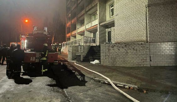 Обставини пожежі у лікарні Запоріжжя розслідує прокуратура