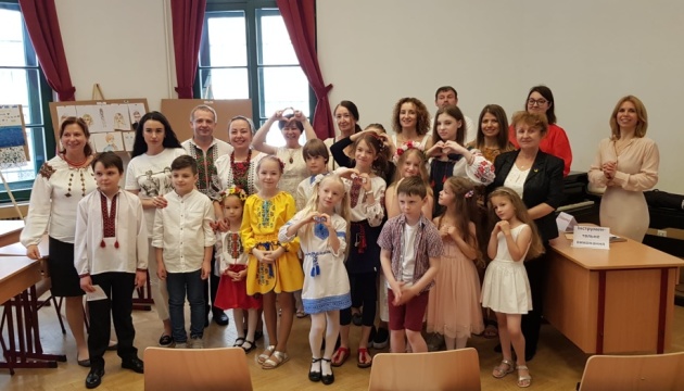 Рідна школа в Будапешті проведе «Конкурс талантів»