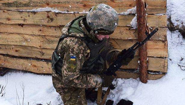 Enemy sniper wounds Ukrainian soldier near Pisky