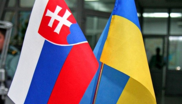 Photo of Ukrajina a Slovensko sa dohodli na rozvoji obchodných vzťahov
