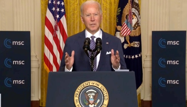 Biden urges Europe to stand up for Ukraine’s sovereignty and territorial integrity Biden urges Europe to stand up for Ukraine’s sovereignty and territorial integrity
