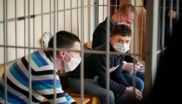 У Білорусі підлітку дали 5 років за «коктейль Молотова» на протестах