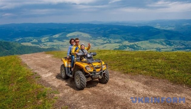 Ukravtodor, tourism agency to develop mountain resorts with Ukrainian businesses