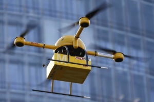 В Украине товары тоже уже доставляют дроны и роботы