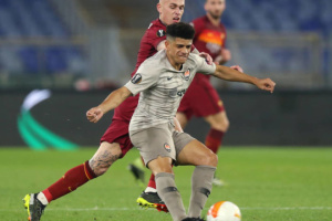 El Shakhtar pierde ante el Roma en el partido de los octavos de final de la UEFA Europa League