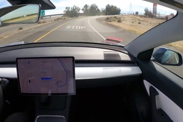 Маршрут та візуалізація: автопілоти Tesla і Google порівняли в однакових умовах