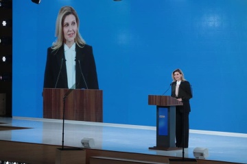 Зеленська у закордонних візитах завжди носить одяг українських виробників