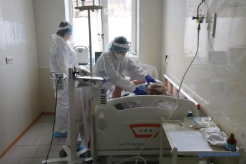 Coronavirus en Ukraine : 7 866 cas supplémentaires en 24h