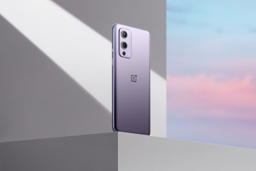 OnePlus представил два 5G-смартфона