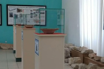 У Меджибожі для туристів створили археологічну лабораторію