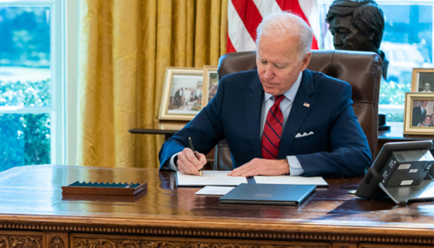 Biden przedłużył sankcje wobec Rosji za agresję na Ukrainę