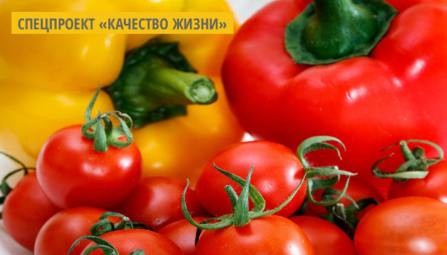 Прямо с поля: выращенные на Черниговщине томаты и перцы конкурируют с южными Прямо с поля: выращенные на Черниговщине томаты и перцы конкурируют с южными