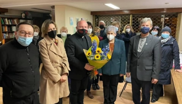 Душпастир УГКЦ зустрівся у Мадриді з українською громадою